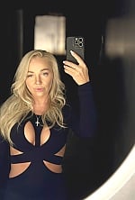 Ukrainian mail order bride Tatyana from Kyiv with blonde hair and blue eye color - image 6
