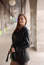 Ukrainian mail order bride Alina from Los Angeles with light brown hair and grey eye color - image 7