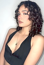 Ukrainian mail order bride Maria from Bogota D.C. with black hair and brown eye color - image 3
