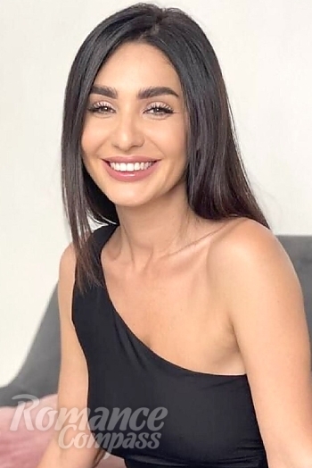 Ukrainian mail order bride Alina from Kyiv with black hair and brown eye color - image 1