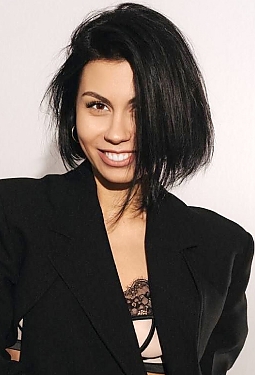 Daria, 33 y.o. from Kyiv, Ukraine