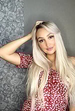Ukrainian mail order bride Larissa from Astana with blonde hair and brown eye color - image 3