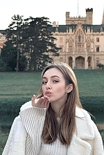 Ukrainian mail order bride Anna from Kyiv with light brown hair and blue eye color - image 5