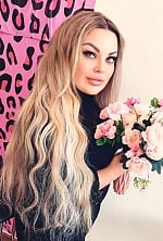 Ukrainian mail order bride Tatyana from Kyiv with blonde hair and green eye color - image 9