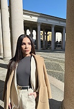 Ukrainian mail order bride Liubov from Milan with brunette hair and brown eye color - image 5