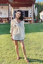 Ukrainian mail order bride Liubov from Milan with brunette hair and brown eye color - image 4