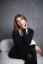 Ukrainian mail order bride Yana from Toronto with light brown hair and blue eye color - image 6