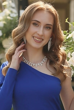 Anastasiia, 19 y.o. from Ivano-Frankivsk, Ukraine