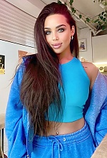 Ukrainian mail order bride Arina from Kyiv with brunette hair and blue eye color - image 5