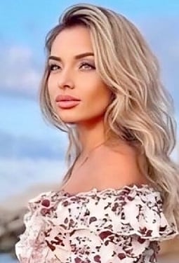 Liudmyla, 34 y.o. from Ottawa, Canada