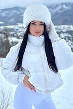 Ukrainian mail order bride Simona from Vilnius with brunette hair and brown eye color - image 5