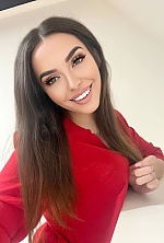 Ukrainian mail order bride Lilia from Kyiv with brunette hair and brown eye color - image 2