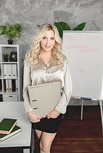 Ukrainian mail order bride Tatyana from Kyiv with blonde hair and blue eye color - image 3