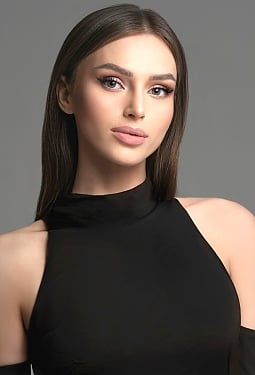 Marina, 27 y.o. from Kyiv, Ukraine