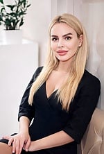 Ukrainian mail order bride Natalia from Kyiv with blonde hair and green eye color - image 2
