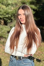 Ukrainian mail order bride Yana from Kyiv with light brown hair and brown eye color - image 14