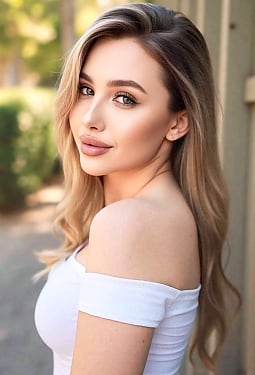 Anna, 23 y.o. from Kyiv, Ukraine