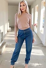 Ukrainian mail order bride Natalia from Kyiv with blonde hair and green eye color - image 10