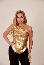 Ukrainian mail order bride Alina from Kharkiv with blonde hair and grey eye color - image 4