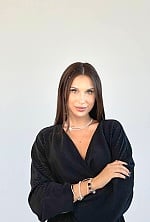 Ukrainian mail order bride Kseniia from Brovary with brunette hair and brown eye color - image 5