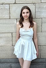Ukrainian mail order bride Alina from Cherkasy with light brown hair and brown eye color - image 9