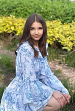 Ukrainian mail order bride Alina from Cherkasy with light brown hair and brown eye color - image 3