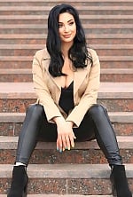 Ukrainian mail order bride Alina from Kropivnitskiy with brunette hair and brown eye color - image 6