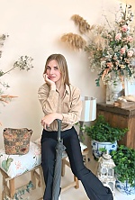 Ukrainian mail order bride Vitaliia from Vancouver with blonde hair and green eye color - image 6