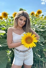Ukrainian mail order bride Tatiana from Chisinau with light brown hair and hazel eye color - image 4