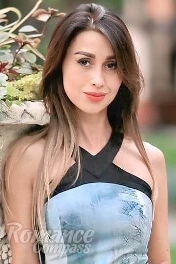 Ukrainian mail order bride Elina from Yerevan with brunette hair and hazel eye color - image 1