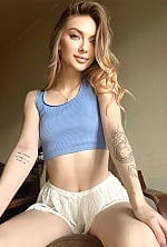 Ukrainian mail order bride Mariya from Kyiv with light brown hair and grey eye color - image 6