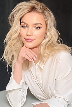 Ukrainian mail order bride Kateryna from Marseillette with blonde hair and brown eye color - image 13