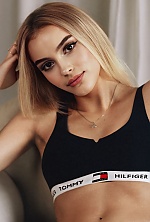 Ukrainian mail order bride Kateryna from Marseillette with blonde hair and brown eye color - image 14