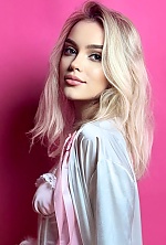 Ukrainian mail order bride Kateryna from Marseillette with blonde hair and brown eye color - image 5