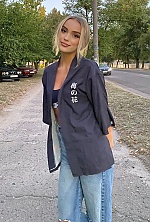 Ukrainian mail order bride Kateryna from Marseillette with blonde hair and brown eye color - image 12