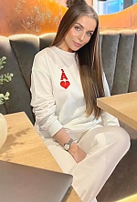 Ukrainian mail order bride Alina from Kyiv with light brown hair and blue eye color - image 5