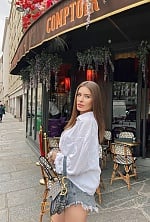 Ukrainian mail order bride Elizaveta from Paris with brunette hair and grey eye color - image 8