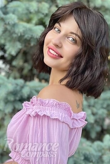 Ukrainian mail order bride Kateryna from Kyiv with light brown hair and green eye color - image 1