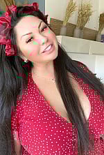 Ukrainian mail order bride Elena from Phuket with black hair and brown eye color - image 3