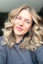 Ukrainian mail order bride Olena from Dnipro with light brown hair and green eye color - image 10
