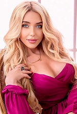 Ukrainian mail order bride Larisa from Warsaw with blonde hair and grey eye color - image 17