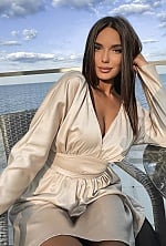 Ukrainian mail order bride Daniela from Oslo with light brown hair and brown eye color - image 6
