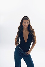 Ukrainian mail order bride Oksana from Madrid with light brown hair and blue eye color - image 9