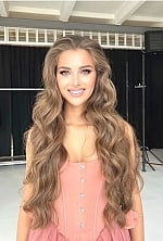 Ukrainian mail order bride Oksana from Madrid with light brown hair and blue eye color - image 2