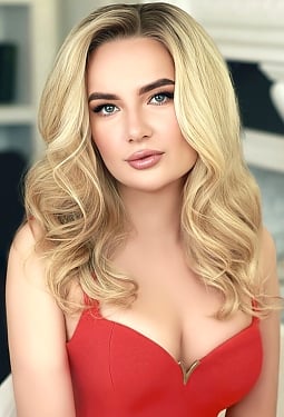 Anna, 32 y.o. from Kyiv, Ukraine