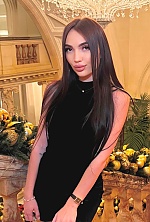 Ukrainian mail order bride Anna from Kyiv with brunette hair and hazel eye color - image 6