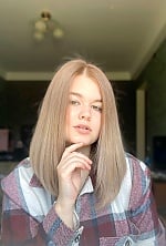 Ukrainian mail order bride Anastasiia from Druzhkivka with brunette hair and green eye color - image 3