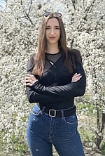Ukrainian mail order bride Lyudmila from Vinnytsia with light brown hair and black eye color - image 3