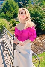 Ukrainian mail order bride Yulia from Karlsruhe with blonde hair and blue eye color - image 2