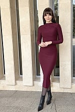 Ukrainian mail order bride Diana from Kyiv with black hair and green eye color - image 6